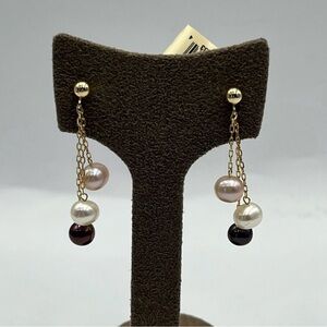 Vintage Women’s Mervyns  14K Gold Dangle Earrings with Genuine Pearls
